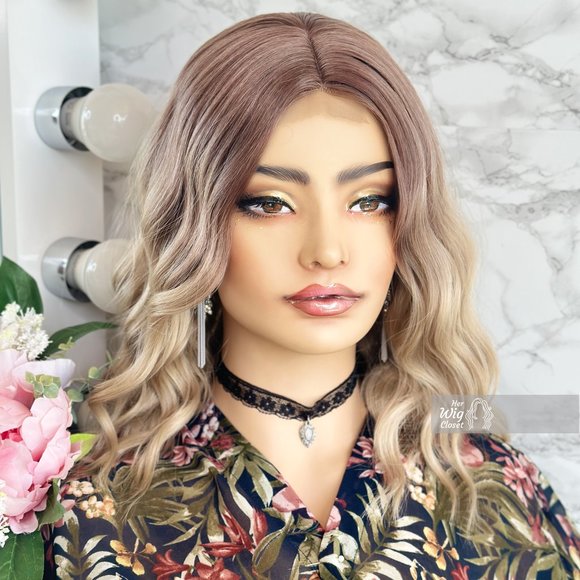Ash Blonde Ombre Wavy Bob Small Lace Wig | Zoey - Picture 11 of 14